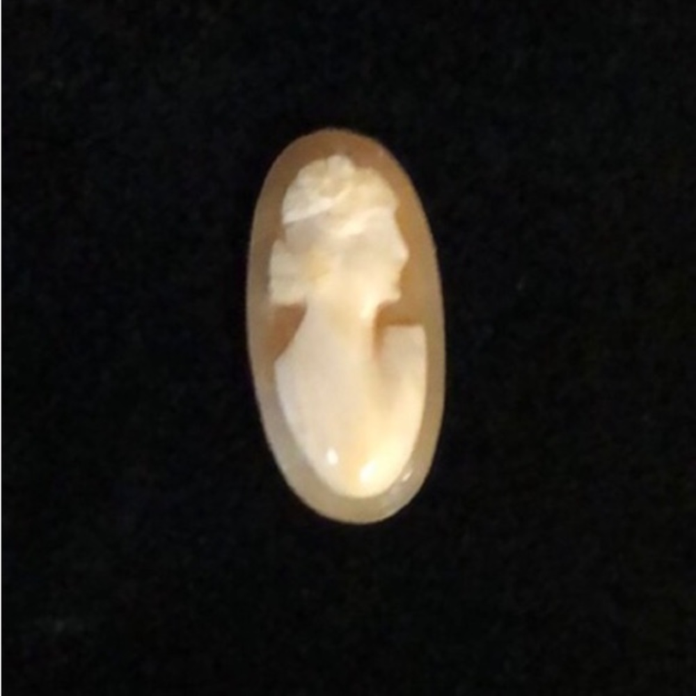 Vintage Carved Angel Skin Coral Cameo